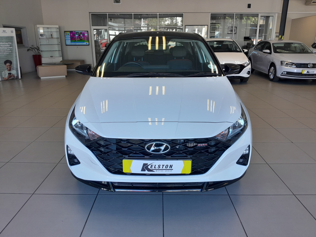 2023 Hyundai i20 TGDI Fluid MT 2 Tone MY21 For Sale in Eastern Cape, Port Elizabeth