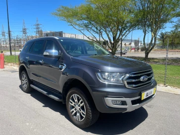 2020 Ford Everest 2.0 Turbo XLT 10AT 4 X 2