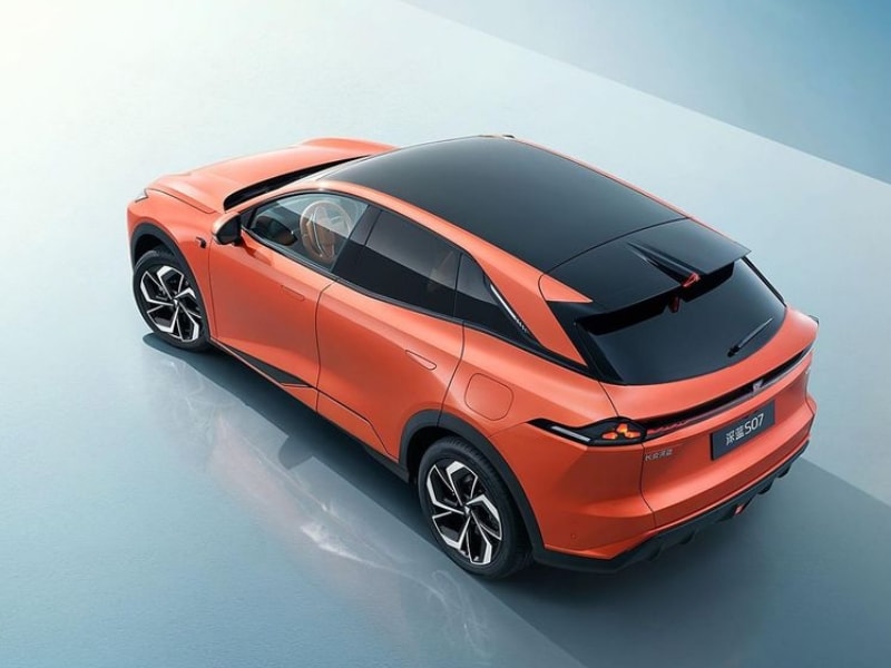 All-Electric Italian Art, In Motion