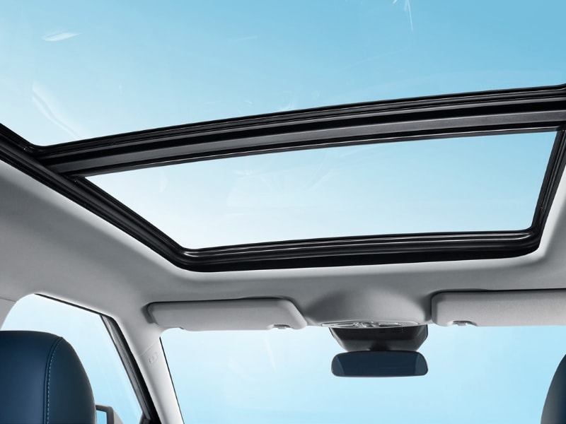 PANORAMIC SUNROOF
